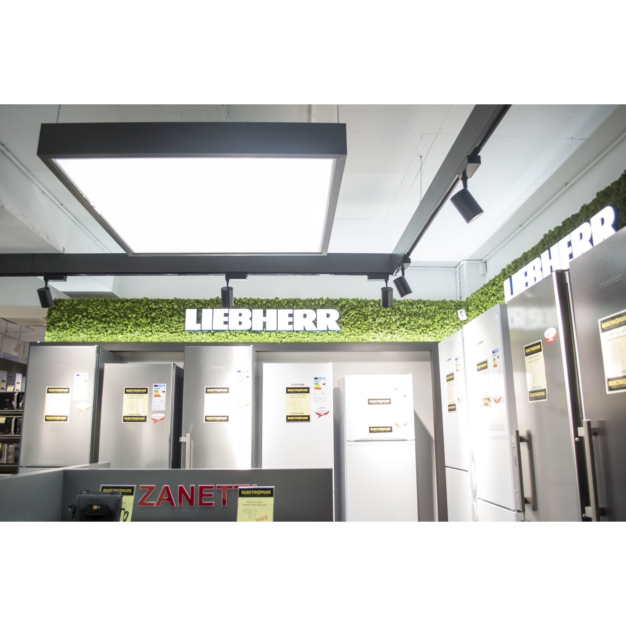 Proiector LED RFAN, Model B71 BK, 20W, 6000K Lumina Rece, 2280lm, Directionabil pe Sina Monofazata, Negru